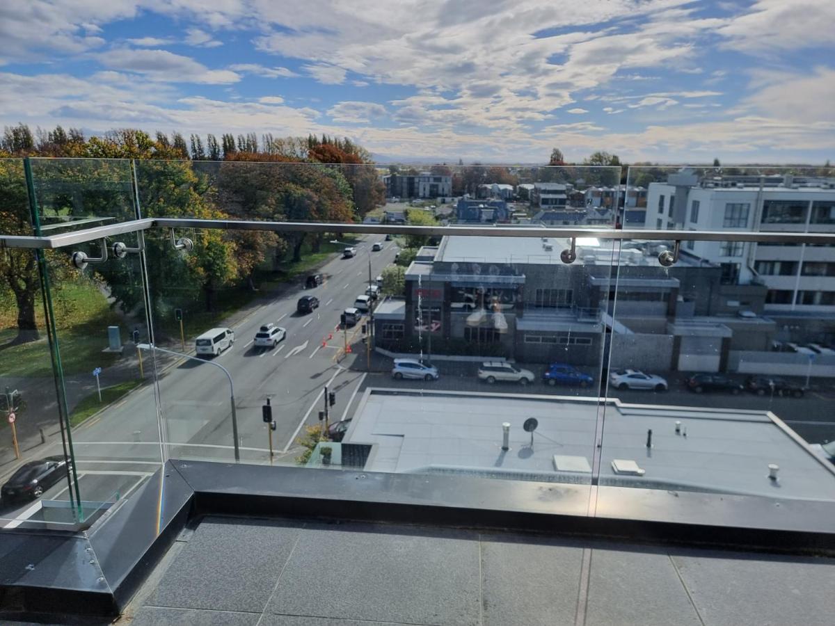 Latimer Loft - Christchurch Holiday Homes ภายนอก รูปภาพ