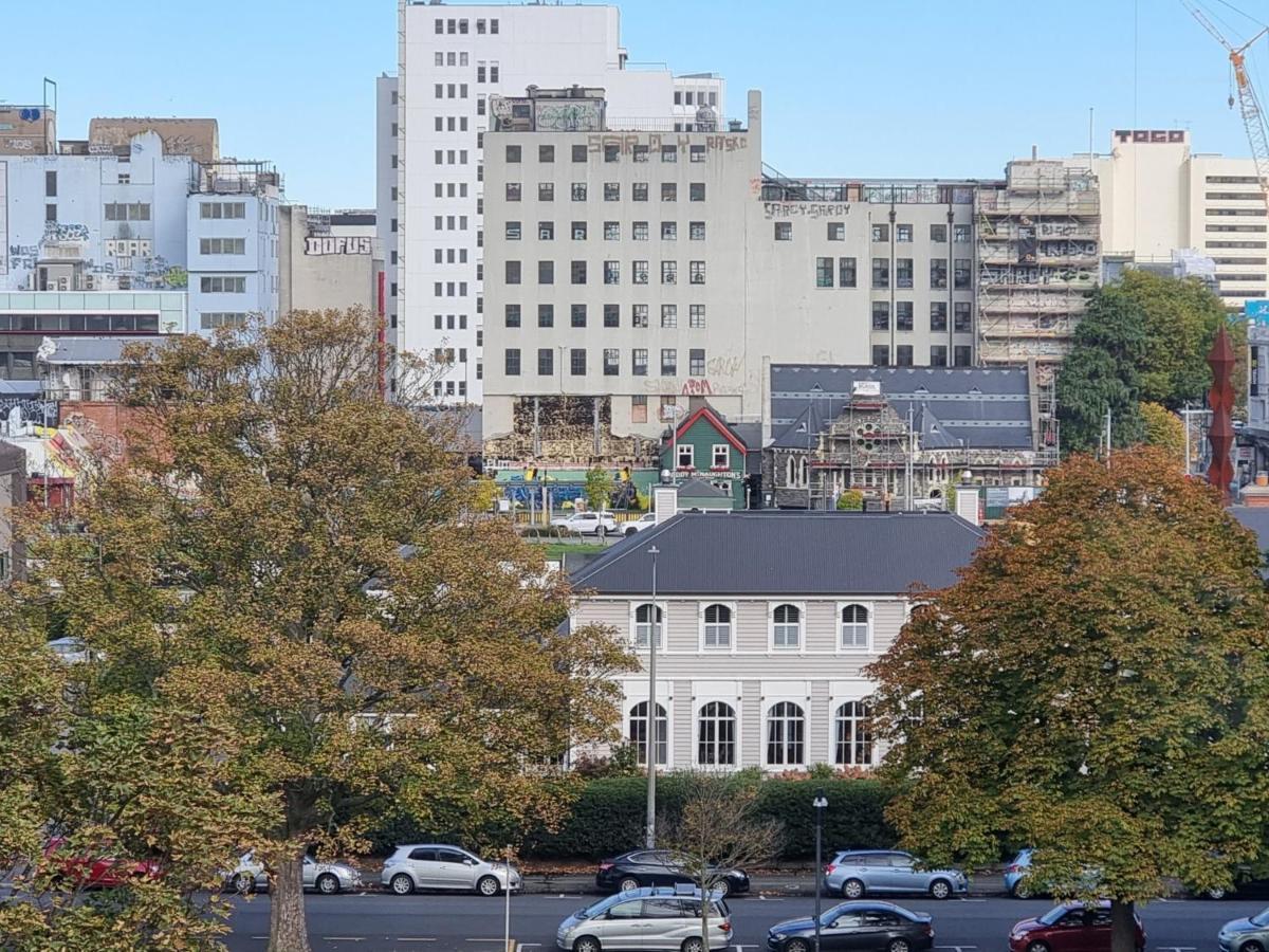 Latimer Loft - Christchurch Holiday Homes ภายนอก รูปภาพ