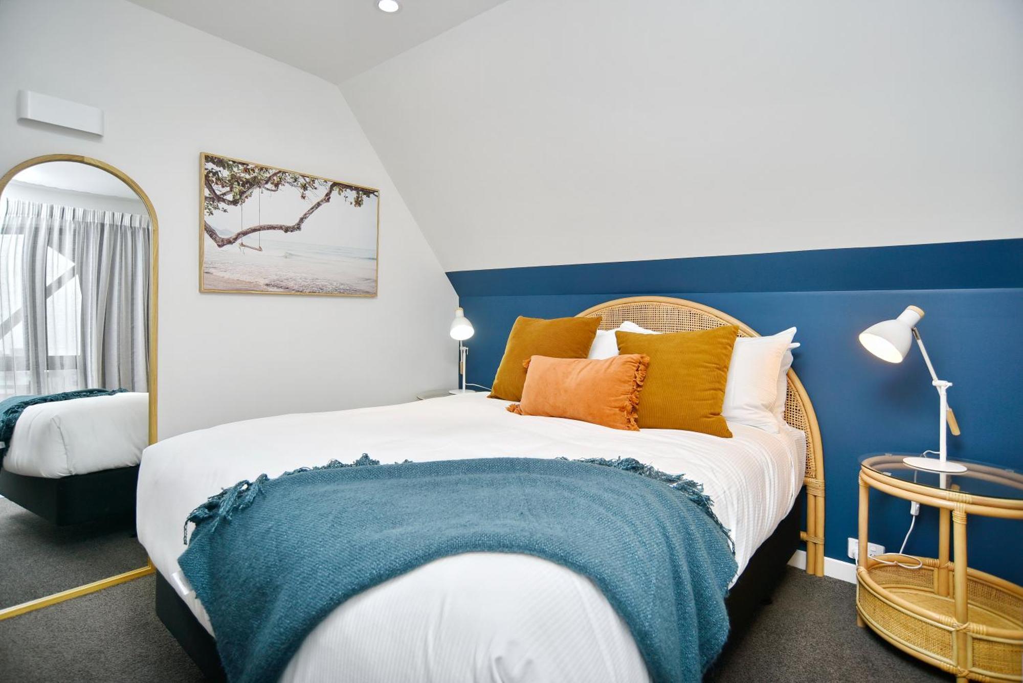 Latimer Loft - Christchurch Holiday Homes ภายนอก รูปภาพ