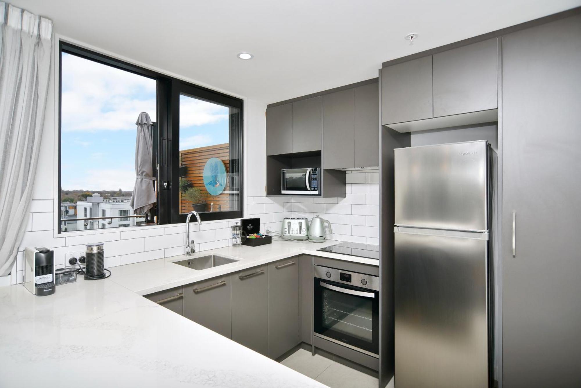 Latimer Loft - Christchurch Holiday Homes ภายนอก รูปภาพ