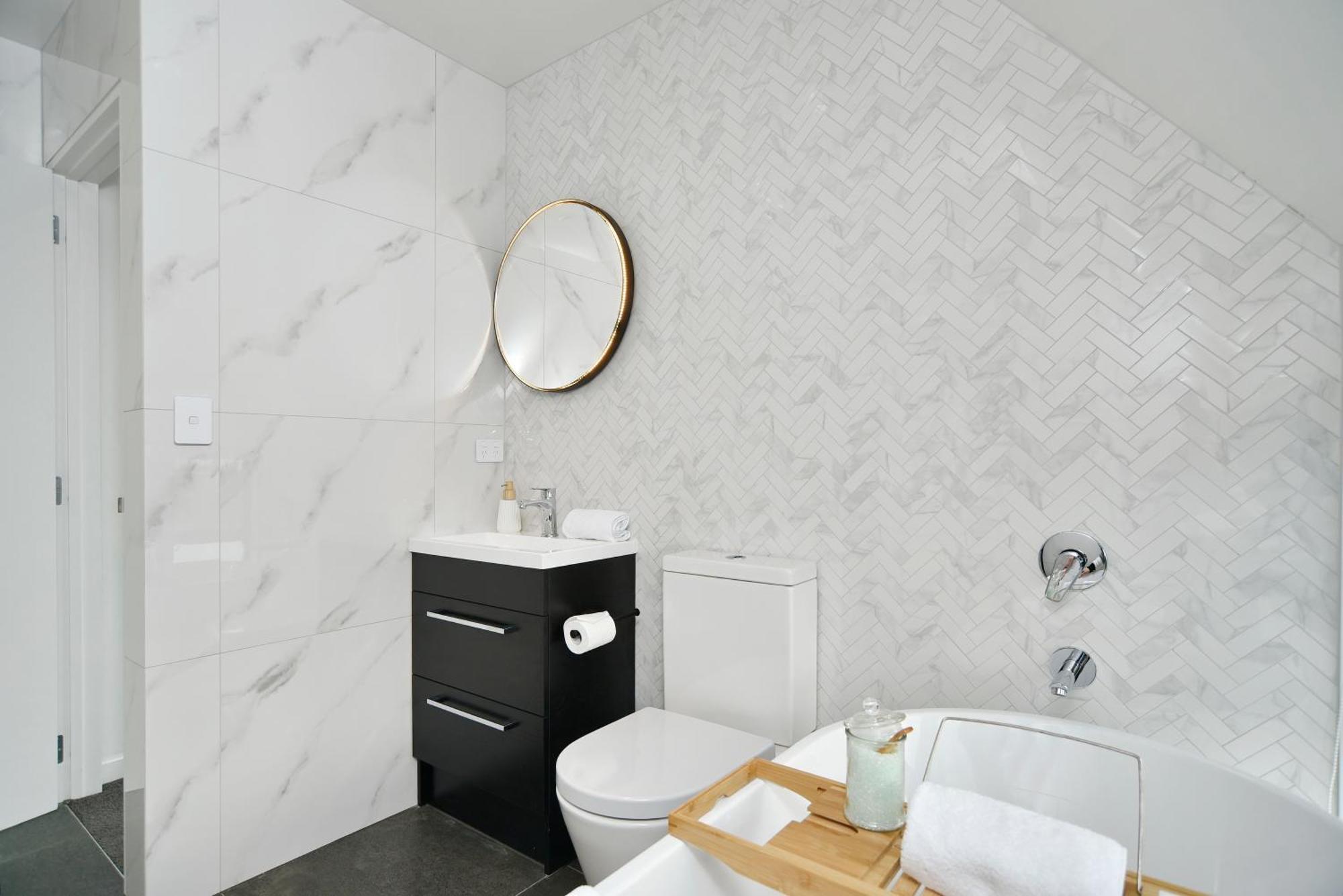 Latimer Loft - Christchurch Holiday Homes ภายนอก รูปภาพ
